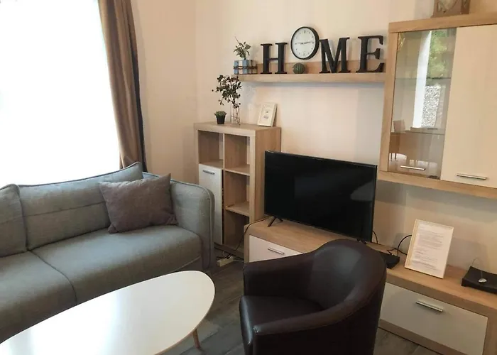 Lido Nappali + 3 Halo Apartman